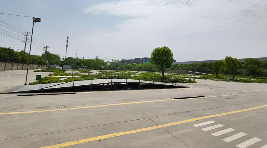 驾小易校区训练场景